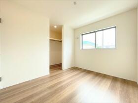 LiveleGardenS中川区戸田2丁目第1期　全3棟　2号棟　新築一戸建て