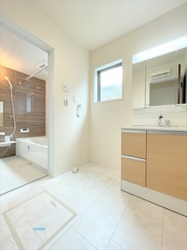 LiveleGardenS中川区戸田2丁目第1期　全3棟　3号棟　新築一戸建て