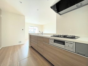 LiveleGardenS中川区戸田2丁目第1期　全3棟　3号棟　新築一戸建て