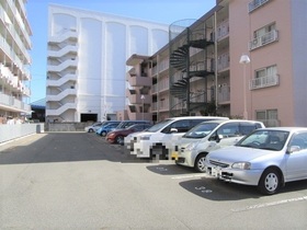 三旺マンション上脇　Ｂ棟