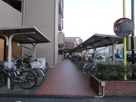 ●宝東起ハイツ
