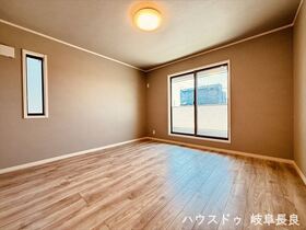 □岐阜市六条江東II　全3棟　B棟　未入居一戸建て