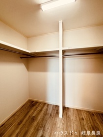 □岐阜市六条江東II　全3棟　B棟　未入居一戸建て