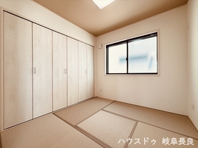 □岐阜市六条江東II　全3棟　A棟　未入居一戸建て