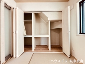 □岐阜市六条江東II　全3棟　A棟　未入居一戸建て