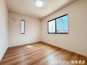 □岐阜市六条江東II　全3棟　C棟　未入居一戸建て