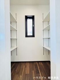 岐阜市六条大溝2丁目　全2棟　3号棟　新築一戸建て