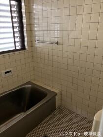 岐阜市御望　中古一戸建て