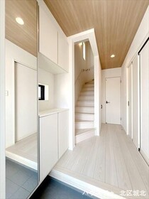 グラファーレ北名古屋市六ツ師7期　全8棟　2号棟　新築一戸建て