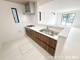グラファーレ北名古屋市六ツ師7期　全8棟　2号棟　新築一戸建て
