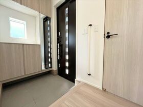 リナージュ四日市八千代台2丁目　第1期　全2棟　2号棟　新築一戸建て