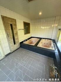 岐阜市日野東1丁目　中古一戸建て