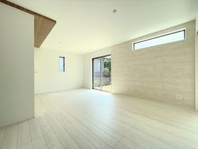 グラファーレ名古屋市富田町榎津　全1棟　新築一戸建て　