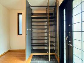 四日市市桜新町1丁目　中古一戸建て