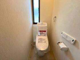 四日市市桜新町1丁目　中古一戸建て