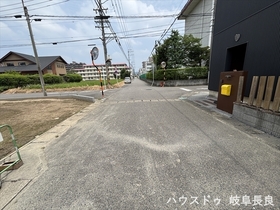 □Livele Garden S岐阜市薬師町　全3棟　2号棟　新築一戸建て