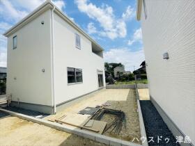 LiveleGardenS津島市宇治町字茶ノ里　全3棟　１号棟　新築一戸建て