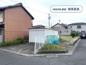●津島市大政町1丁目　建築条件なし土地
