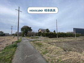 ●愛西市早尾町北河原　中古一戸建て