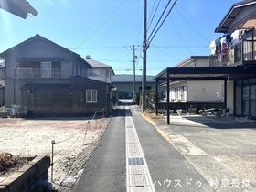 ●愛西市早尾町南川並　建築条件なし土地