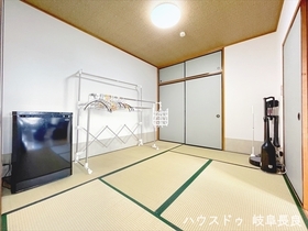 ●ロイヤル津島V