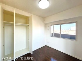 ファミリアーレ西味鋺