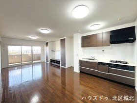 ファミリアーレ西味鋺