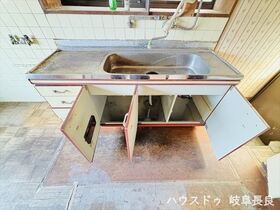 ●岐阜市鷺山東1丁目　中古一戸建て
