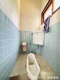 ●岐阜市鷺山東1丁目　中古一戸建て