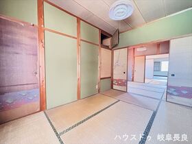 ●岐阜市鷺山東1丁目　中古一戸建て