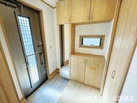 北名古屋市六ツ師中屋敷　中古一戸建て