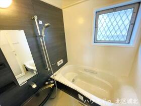 北名古屋市六ツ師中屋敷　中古一戸建て