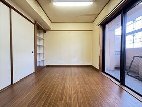 ダイアパレス四日市A棟
