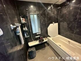 岐阜市鏡島　中古一戸建て