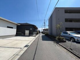 四日市市松寺2丁目　新築一戸建て