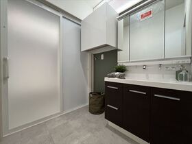 四日市市松寺2丁目　新築一戸建て