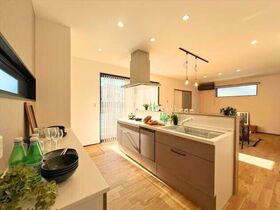 四日市市生桑町　全4棟　C棟　新築一戸建て