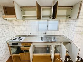 ニュー津島ハイツ　Ｂ棟