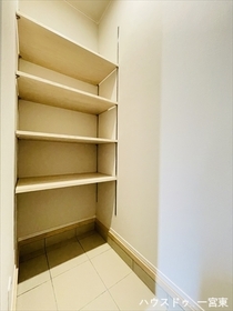 一宮市馬見塚字郷前　全3棟　2号棟　新築一戸建て