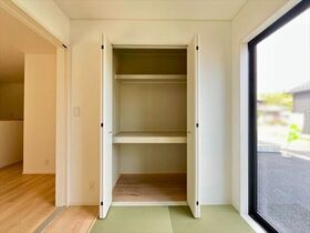 クレイドルガーデン菰野町竹成第4　全3棟　2号棟　新築一戸建て