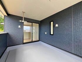 クレイドルガーデン菰野町竹成第4　全3棟　2号棟　新築一戸建て