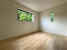 クレイドルガーデン菰野町竹成第4　全3棟　3号棟　新築一戸建て