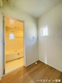 江南市高屋町旭　全2棟　2号棟　新築一戸建て