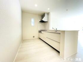 LiveleGardenS津島市江東町3丁目　全2棟　2号棟　新築一戸建て