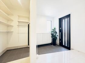 新築戸建　八王子市絹ケ丘1丁目　全1棟　1号棟