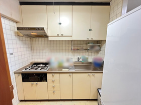 ニューコーポ名南A棟