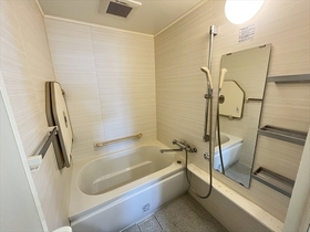 ニューコーポ名南A棟