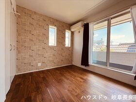 ●岐阜市薮田東2丁目　中古一戸建て