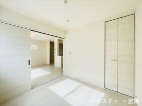 一宮市赤見小学校西　全3棟　2号棟　新築一戸建て