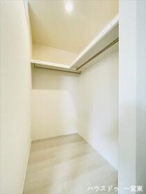 一宮市赤見小学校西　全3棟　2号棟　新築一戸建て